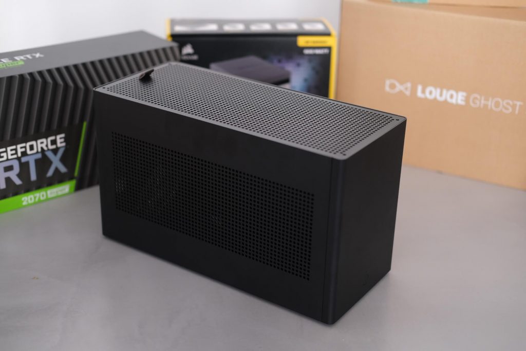 Louqe ghost S1 Close Up